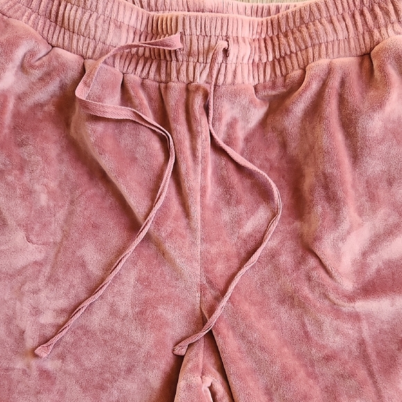 World Market Rose Pink Velvet Joggers Size L/XL - Picture 4 of 5